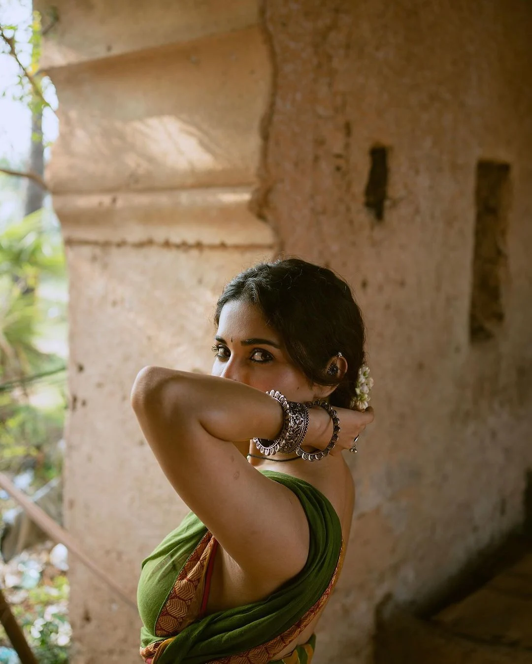 Ruhani Sharma Stunning Back Less Photos with Village Girl Looks