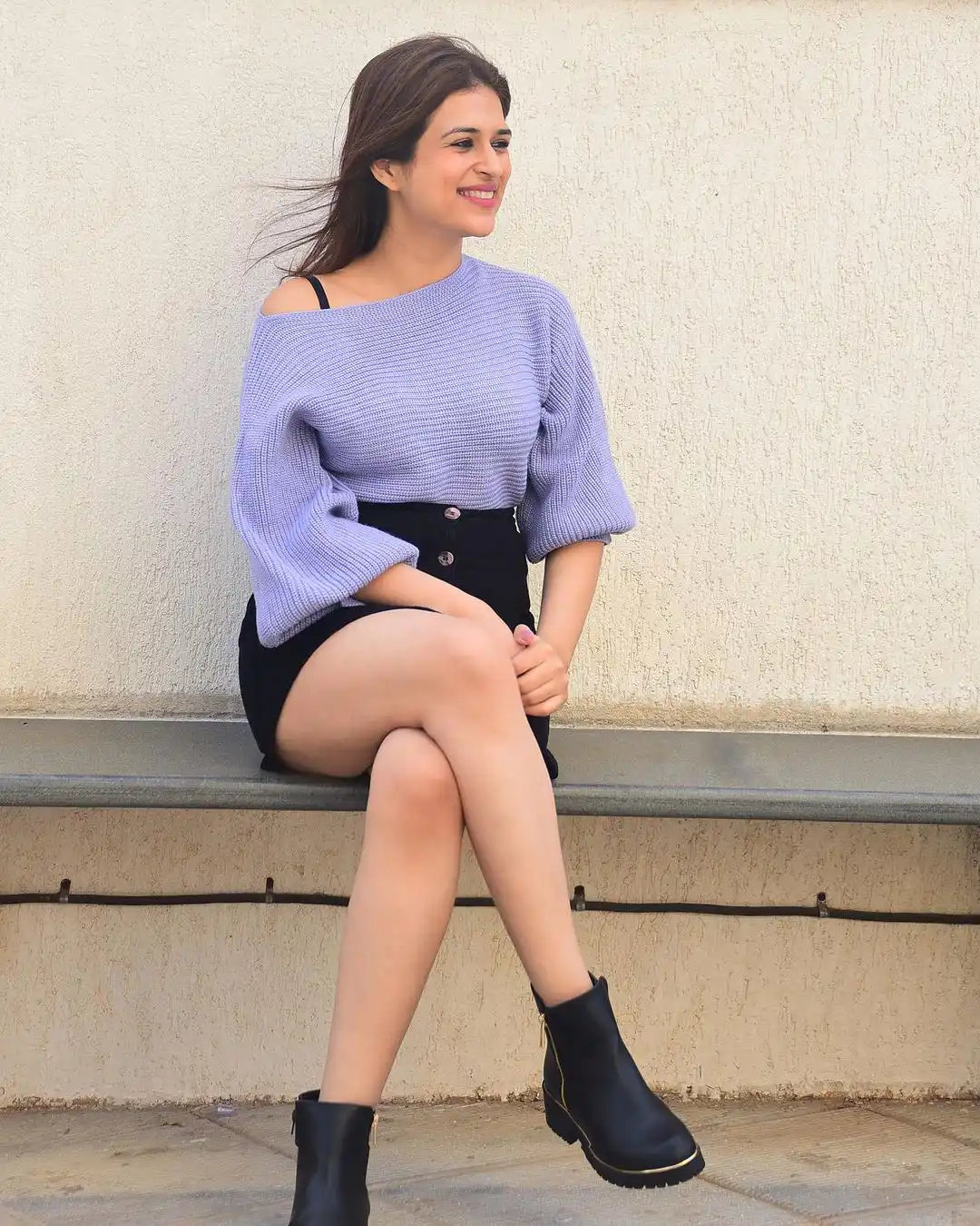 Shraddha Das Stunning Looks in Short Skirt Dress