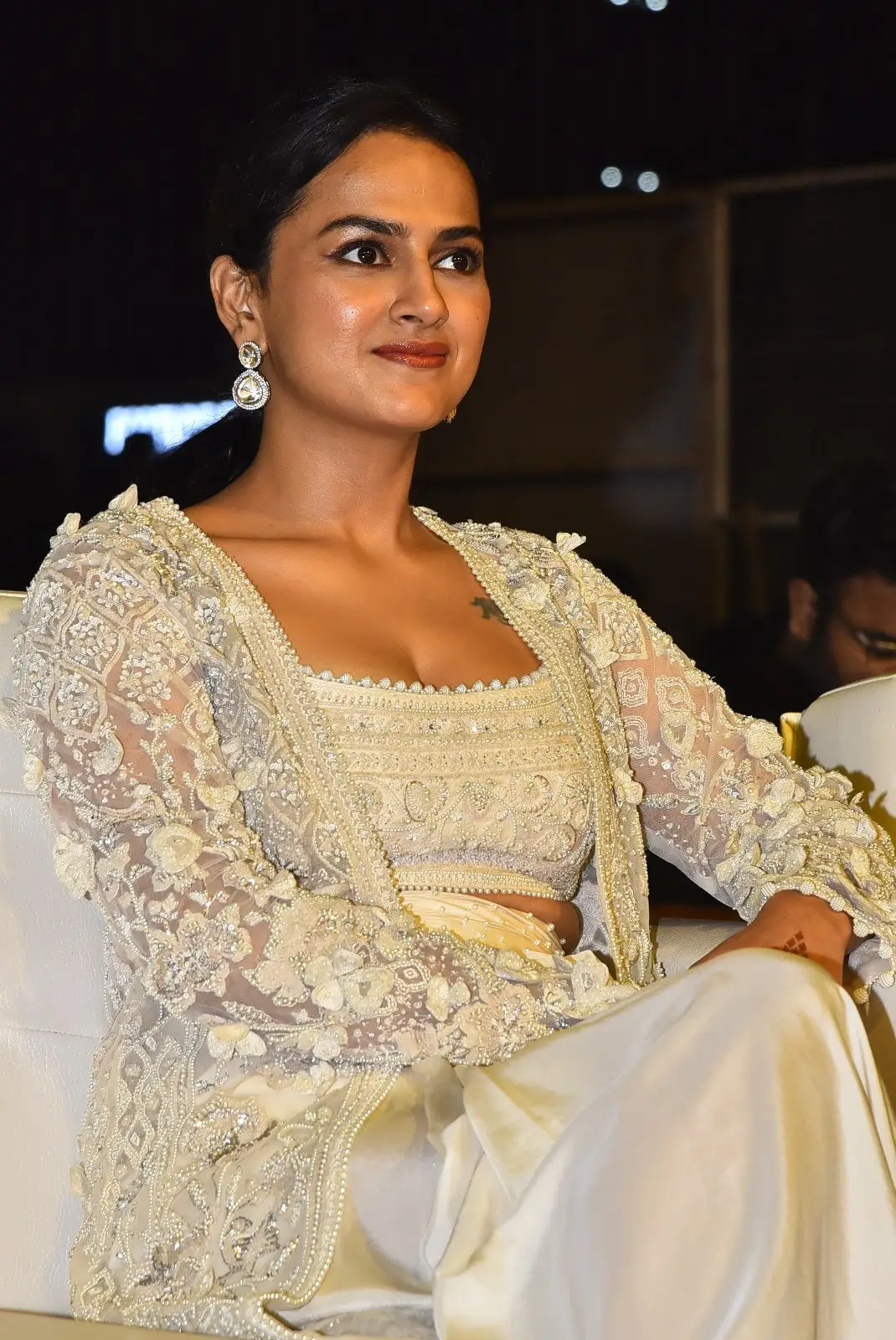 Shraddha Srinath Photos at Venkatesh Saindhav pre release evet