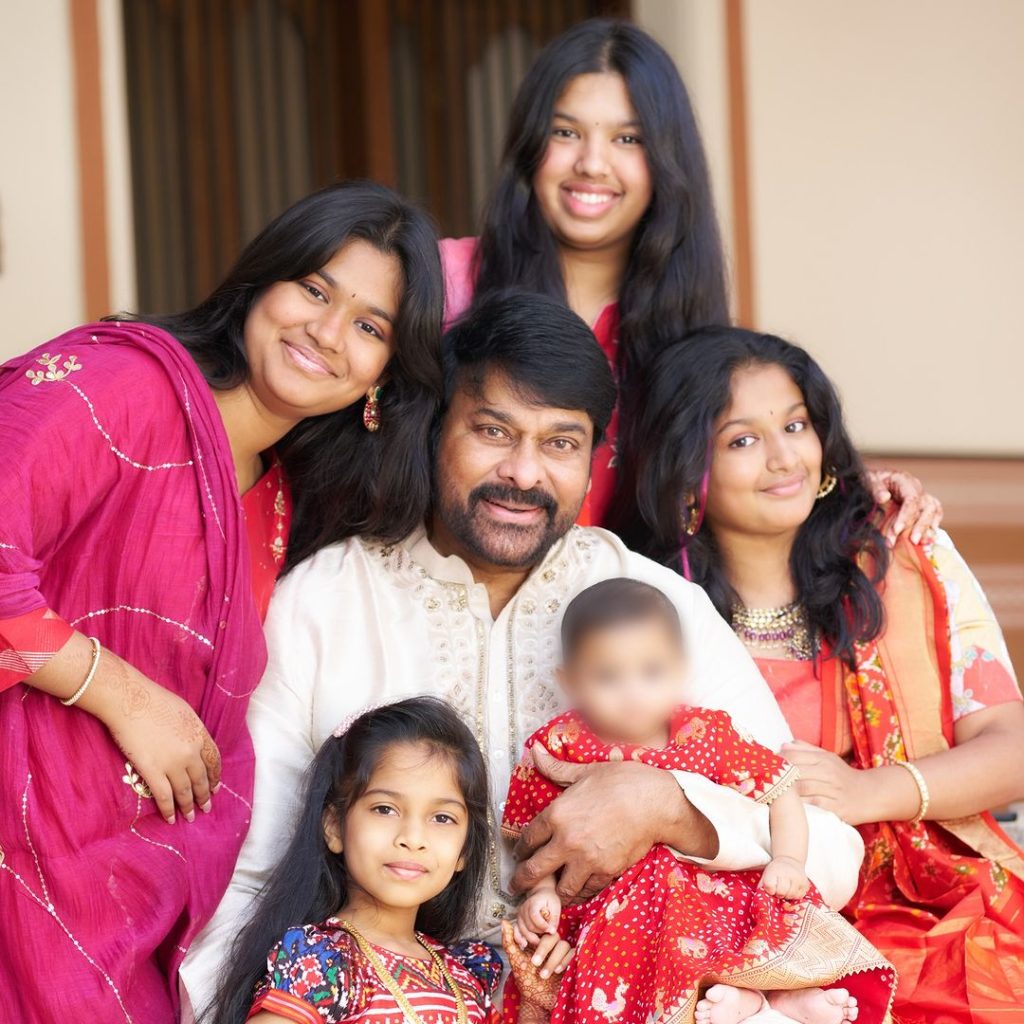 Megastar Chiranjeevi Cute Photo with his all Grand Daughter Shared by Upasana