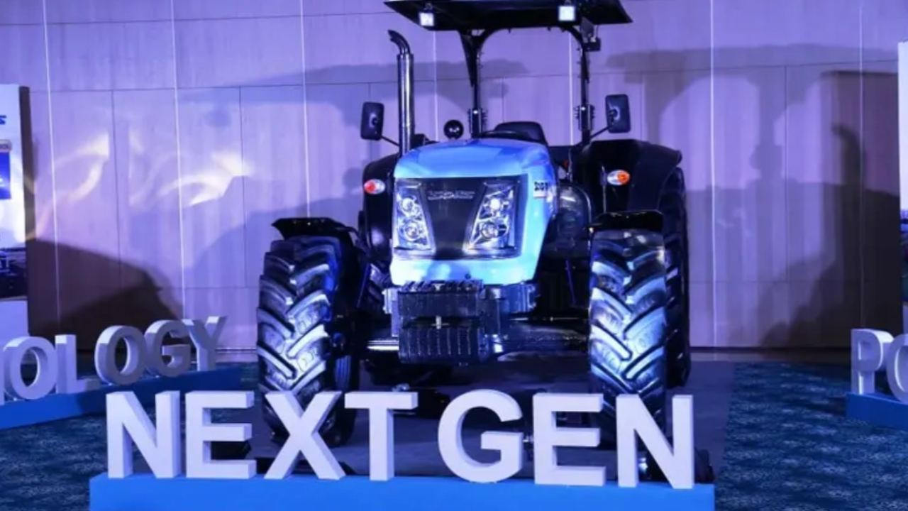 Solis unveils 2 new tractors for global markets