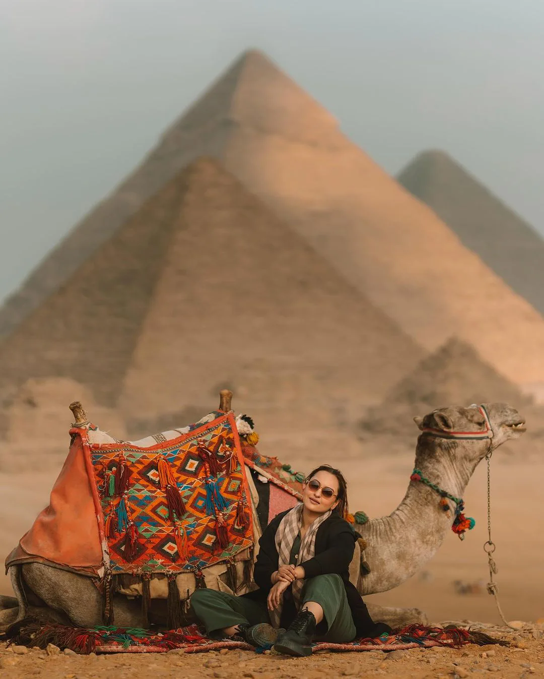 Sonakshi Sinha Stylish Looks at Egypt Pyramids