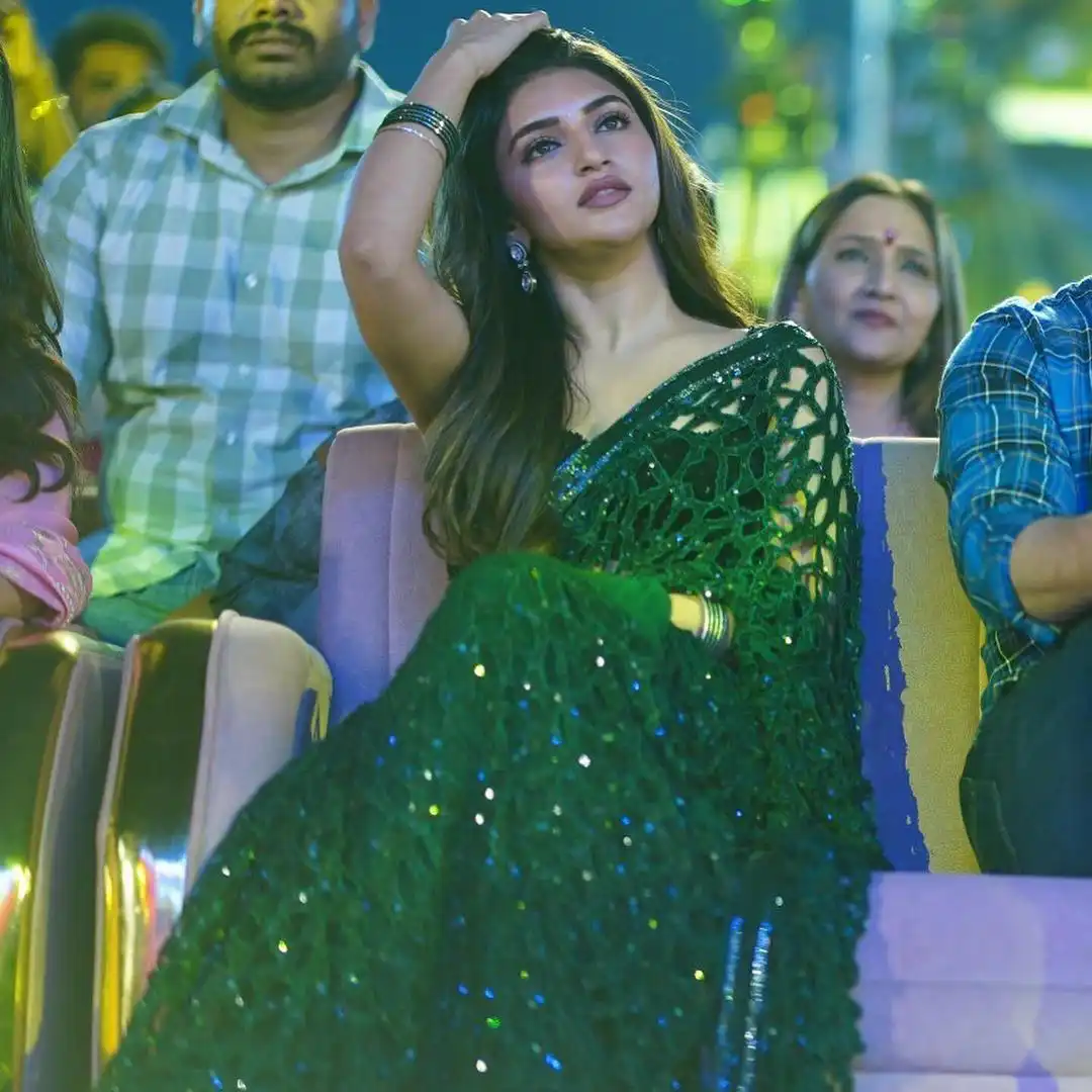 Sreeleela Mesmerizing Looks in Black Saree at Guntur Kaaram Pre Release Event