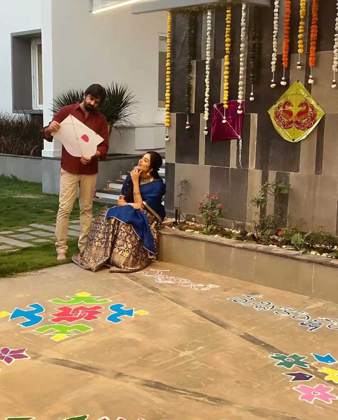 Anchor Sreemukhi Sankranthi Celebrations with Family
