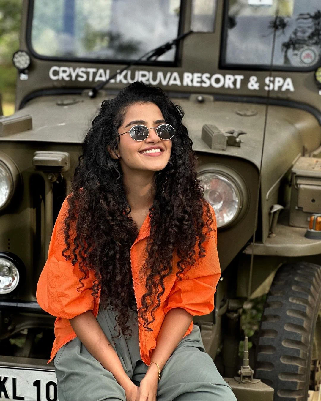 Tollywood Actress Anupama Parameswaran shares her latest photos