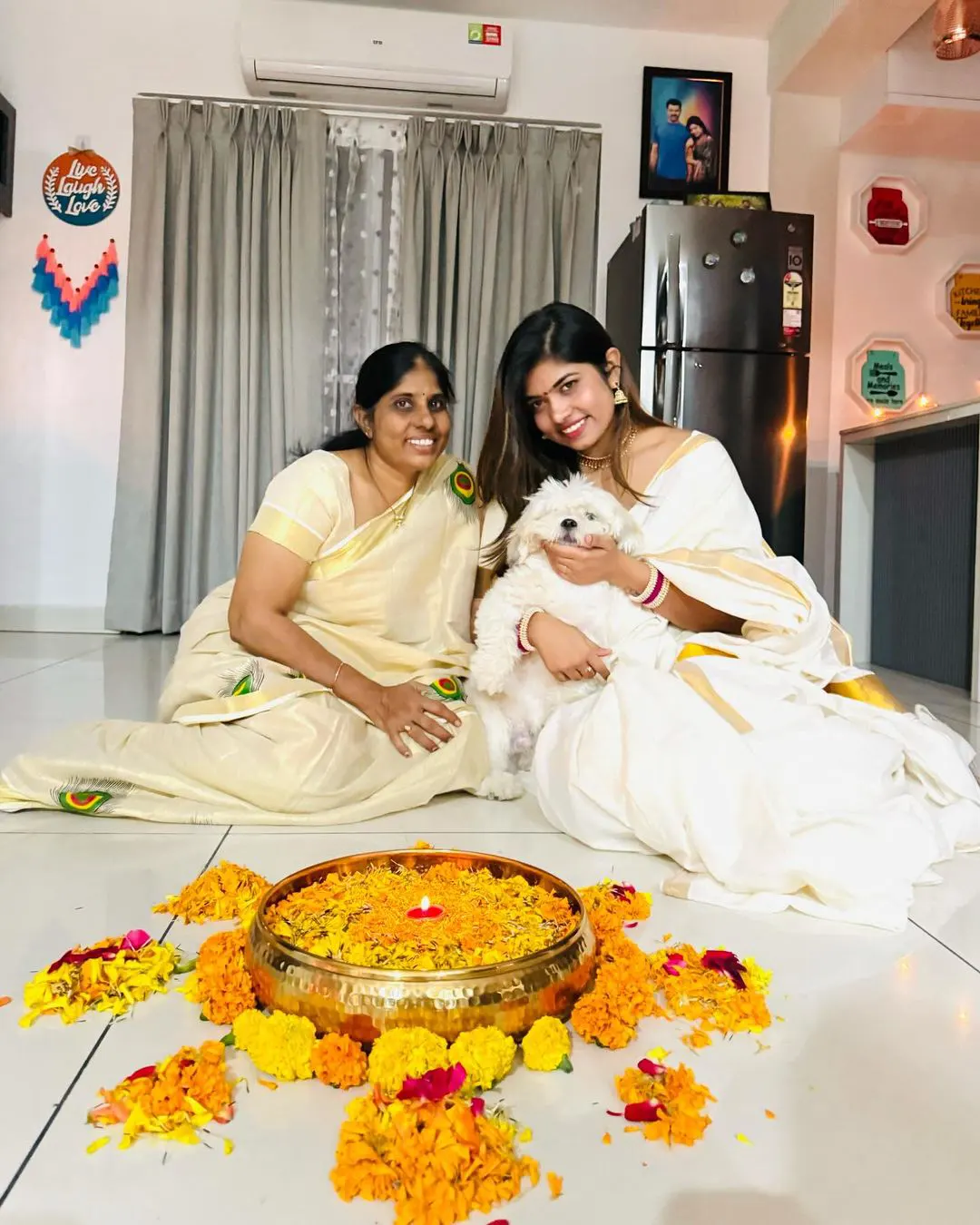 Tollywood Actress Rithu Chowdary Shares Festival Special Photoshoot
