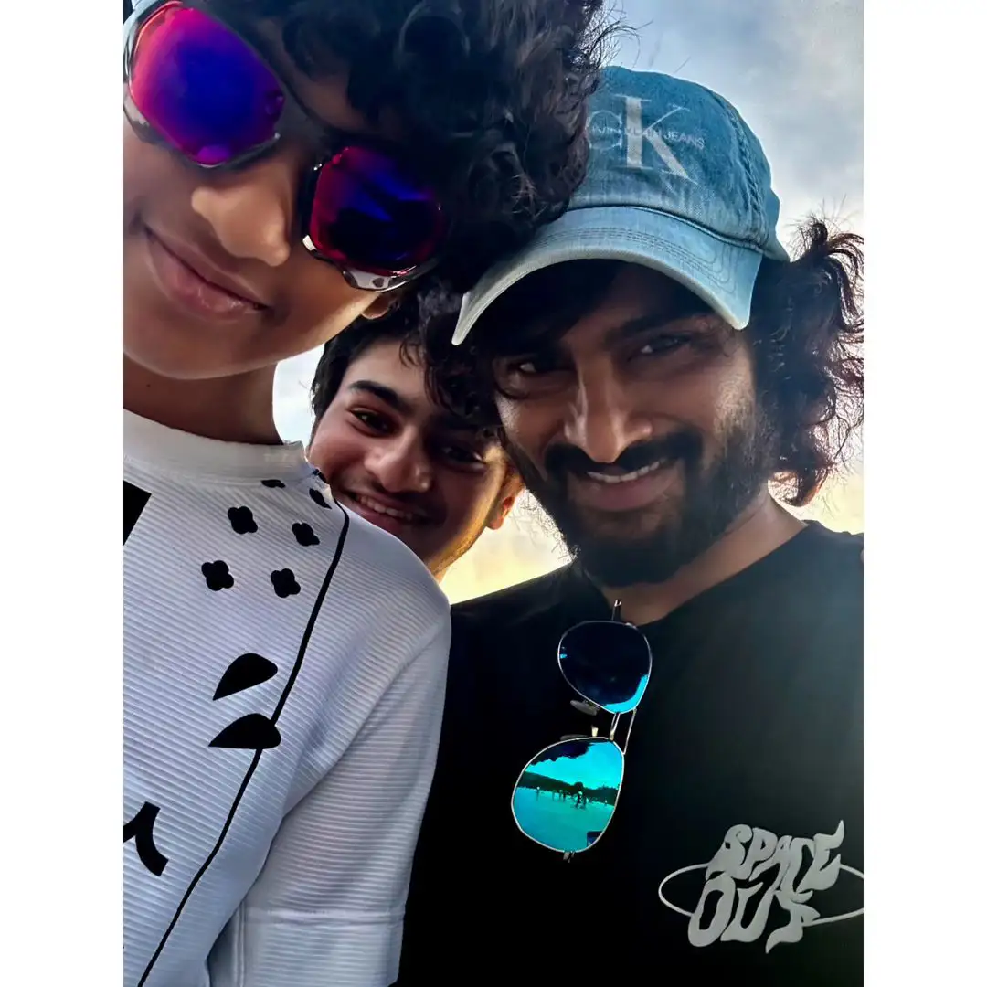 Tollywood Hero Sudheer Babu enjoying new year vacation his family Photos