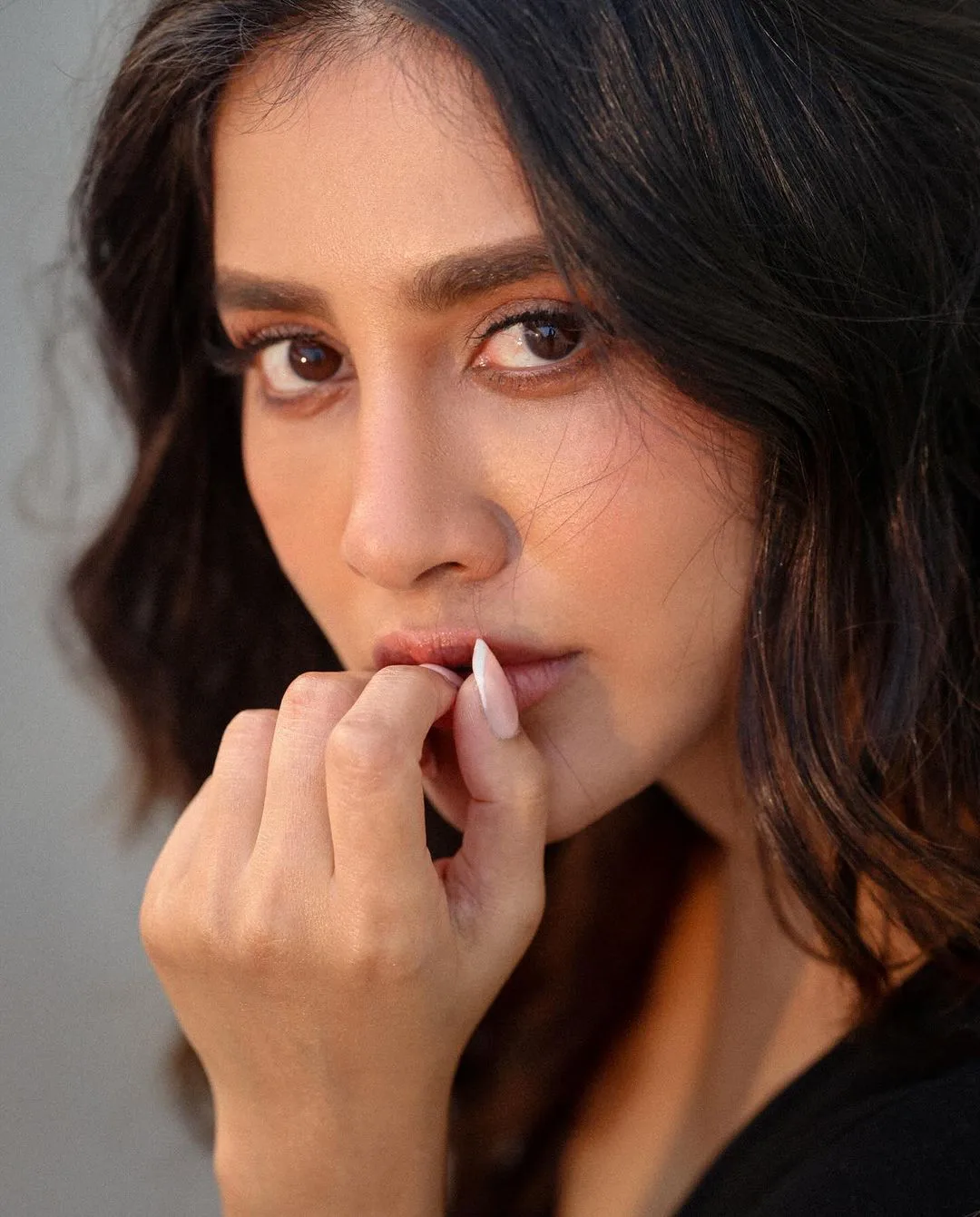 Tollywood heroine Nabha Natesh shares her lastest photos in instagram