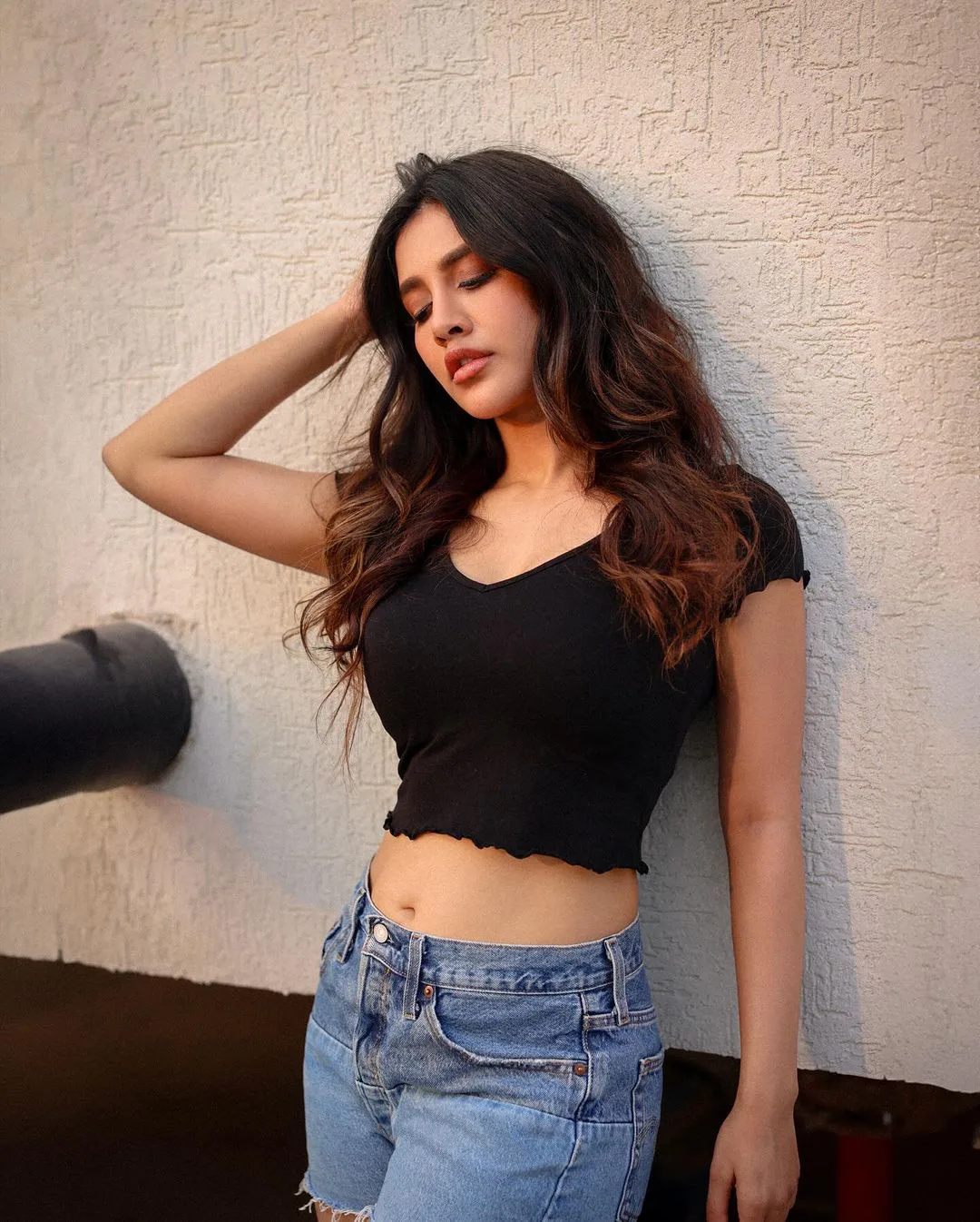 Tollywood heroine Nabha Natesh shares her lastest photos in instagram