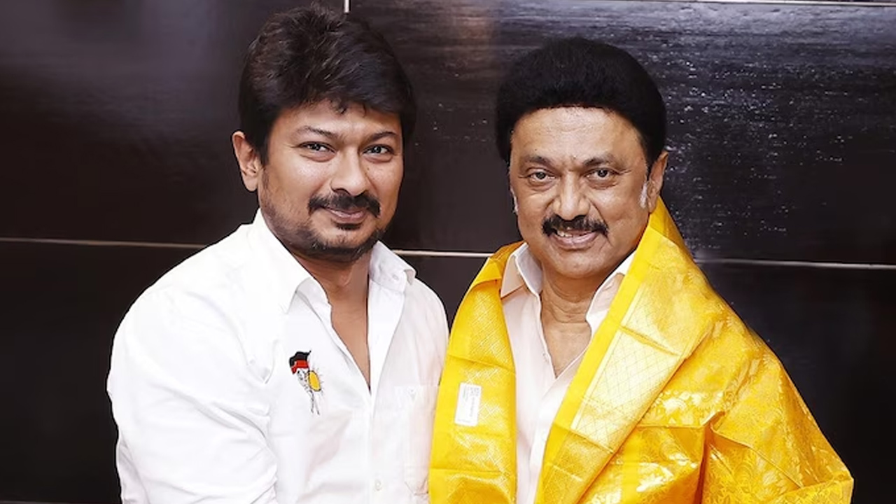 తమిళనాడు డిప్యూటీ సీఎంగా స్టాలిన్ కుమారుడు..! తండ్రిదే నిర్ణయమన్న ఉదయనిధి తమిళనాడు డిప్యూటీ సీఎంగా స్టాలిన్ కుమారుడు..! తండ్రిదే నిర్ణయమన్న ఉదయనిధి