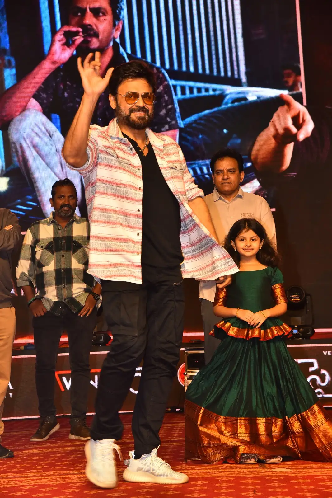Venkatesh 75th Movie Saindhav pre release event photos