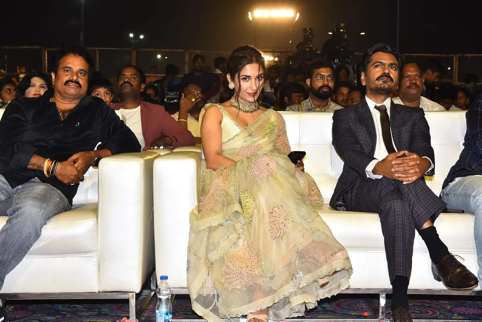Venkatesh 75th Movie Saindhav pre release event photos