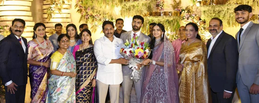 YS Jagan Mohan Reddy at YS Sharmila son Rajareddy Engagement photos