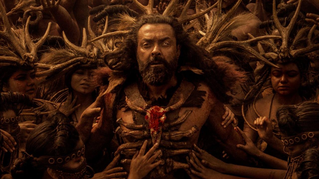 Bobby Deol : సౌత్లో దూసుకొస్తున్న మరో బాలీవుడ్ హీరో.. సౌత్ ఇండస్ట్రీకి మరో కొత్త విలన్ దొరికాడు.. Bobby Deol : సౌత్లో దూసుకొస్తున్న మరో బాలీవుడ్ హీరో.. సౌత్ ఇండస్ట్రీకి మరో కొత్త విలన్ దొరికాడు..