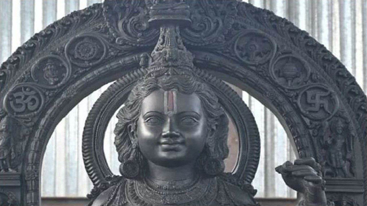 బాలరాముడి మనోహర రూపం ఇదిగో.. ప్రాణప్రతిష్ఠకు ముందే దర్శనం బాలరాముడి మనోహర రూపం ఇదిగో.. ప్రాణప్రతిష్ఠకు ముందే దర్శనం
