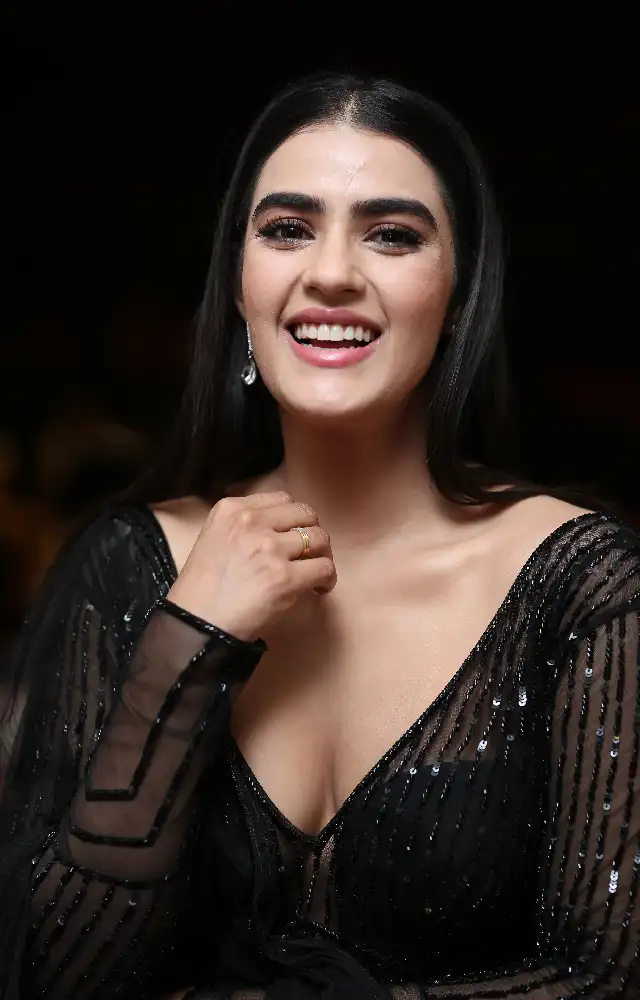 kavya thapar photos at sundeep kishan ooru peru bhairavakona trailer launch event