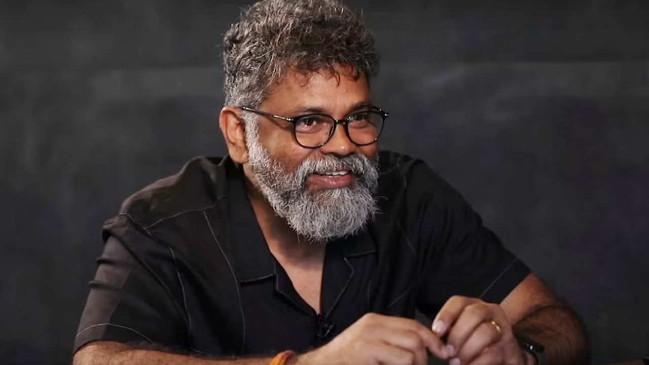 Sukumar : ‘పుష్ప 2’ కోసం సుకుమార్ ఆ యాంకర్ దగ్గర పాఠాలు నేర్చుకుంటున్నాడా? సినిమా కోసం యాంకర్ కష్టం.. Sukumar : ‘పుష్ప 2’ కోసం సుకుమార్ ఆ యాంకర్ దగ్గర పాఠాలు నేర్చుకుంటున్నాడా? సినిమా కోసం యాంకర్ కష్టం..