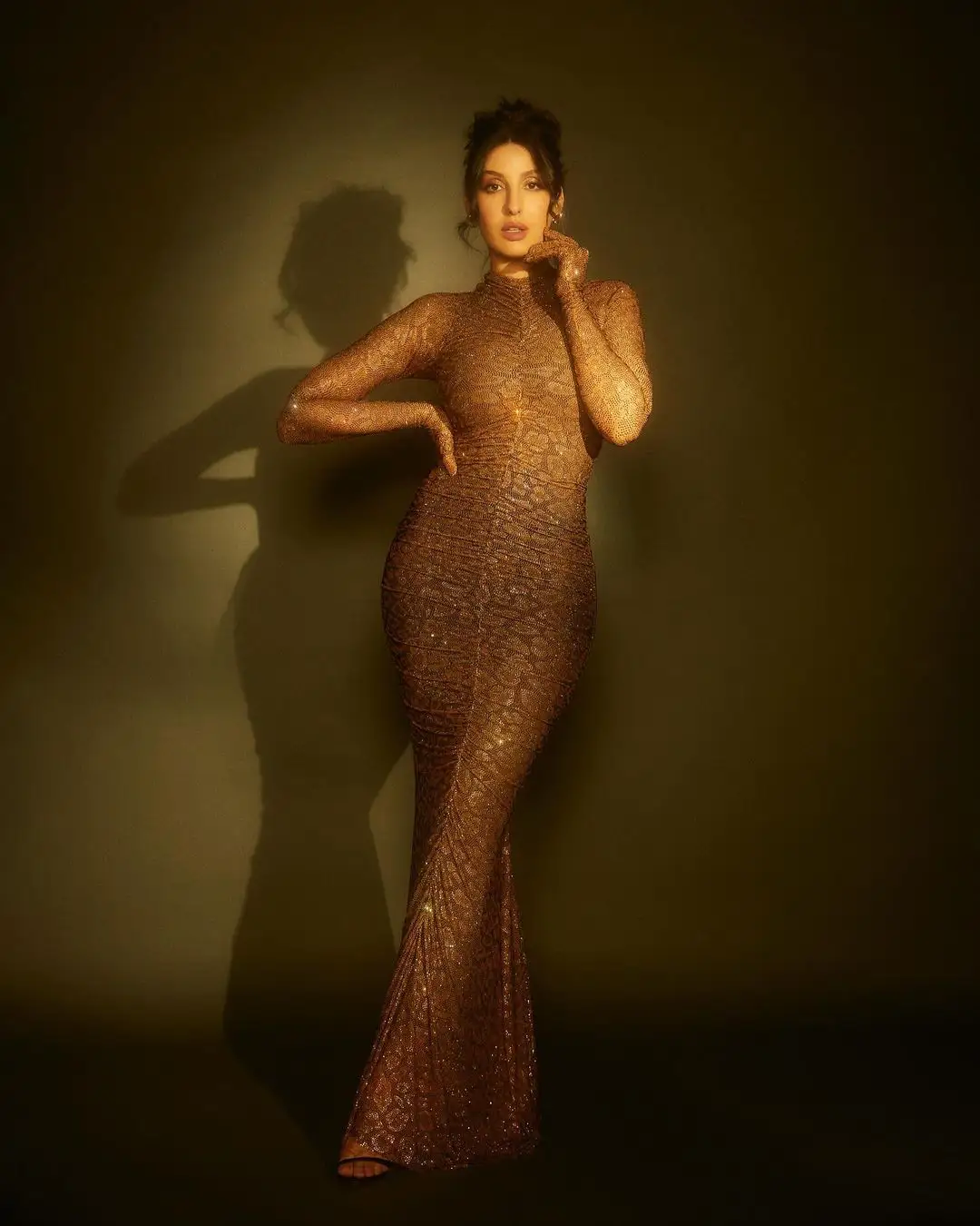 Bollywood Heroine Nora Fatehi stunning look photos