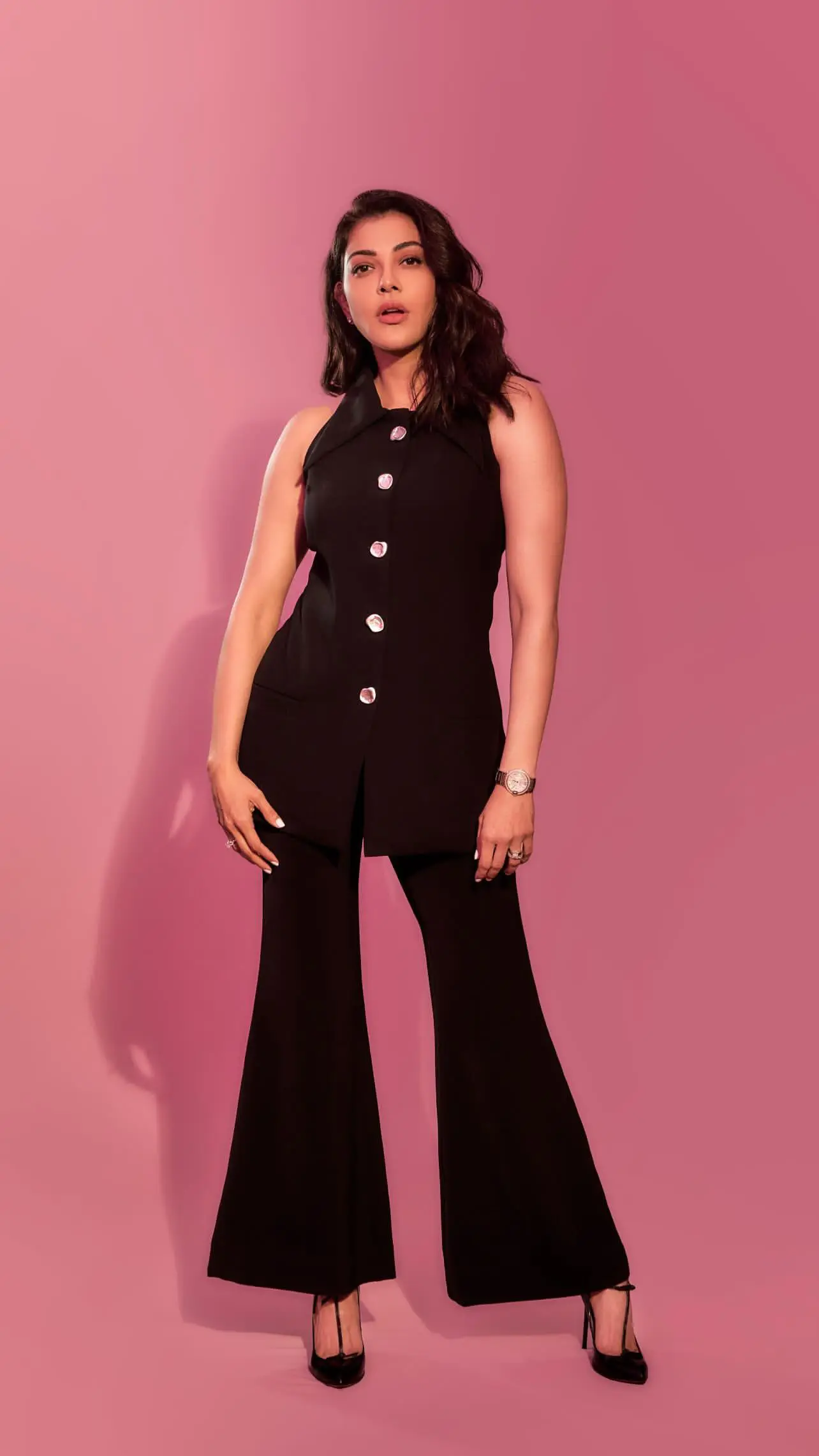 Kajal Aggarwal Classy Looks in Black Dress