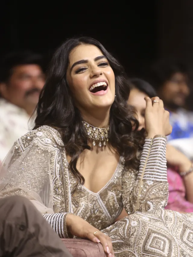 Kavya Thapar Cute Looks in Eagle Movie Pre Release event