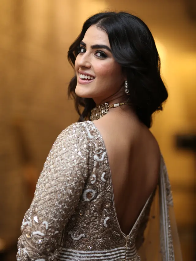 Kavya Thapar Cute Looks in Eagle Movie Pre Release event