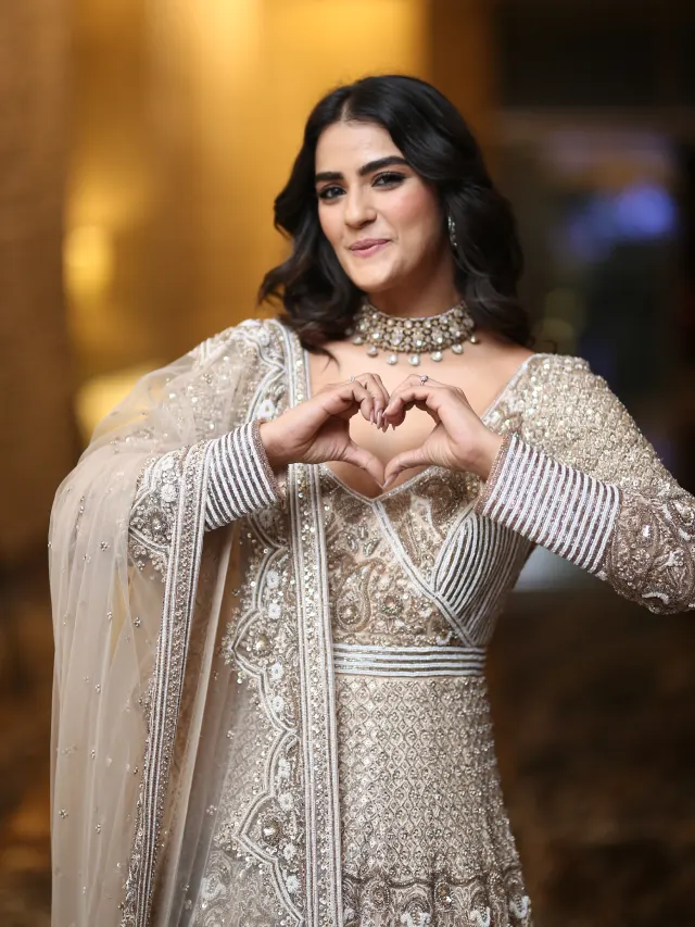 Kavya Thapar Cute Looks in Eagle Movie Pre Release event