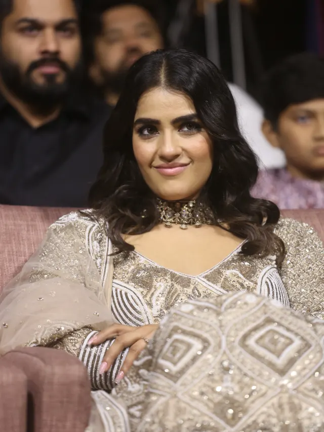 Kavya Thapar Cute Looks in Eagle Movie Pre Release event