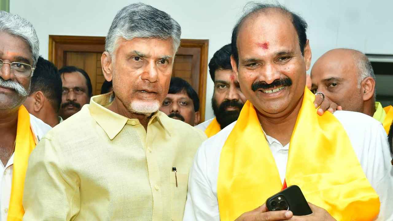 Kolusu Parthasarathy : టీడీపీలో చేరిన వైసీపీ ఎమ్మెల్యే.. అందుకేనట.. Kolusu Parthasarathy : టీడీపీలో చేరిన వైసీపీ ఎమ్మెల్యే.. అందుకేనట..
