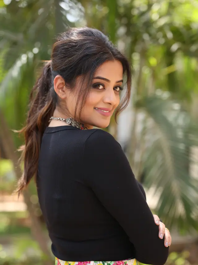 Priyamani Stylish Looks in Bhamakalapam 2 Movie Promotions