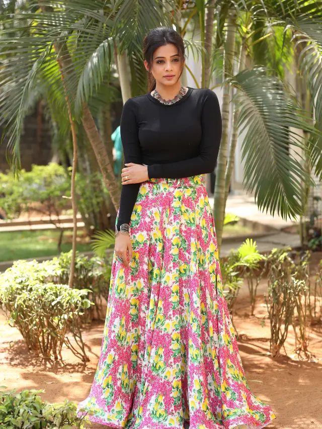 Priyamani Stylish Looks in Bhamakalapam 2 Movie Promotions
