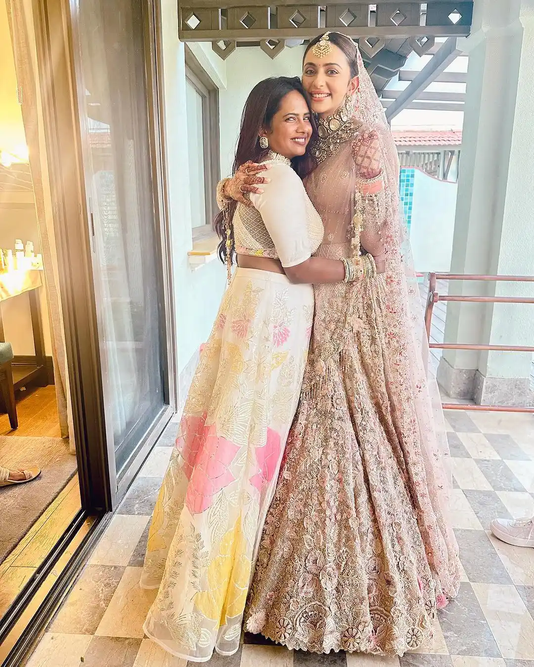Rakul Preet Singh Jackky Bhagnani Wedding and Reception Photos