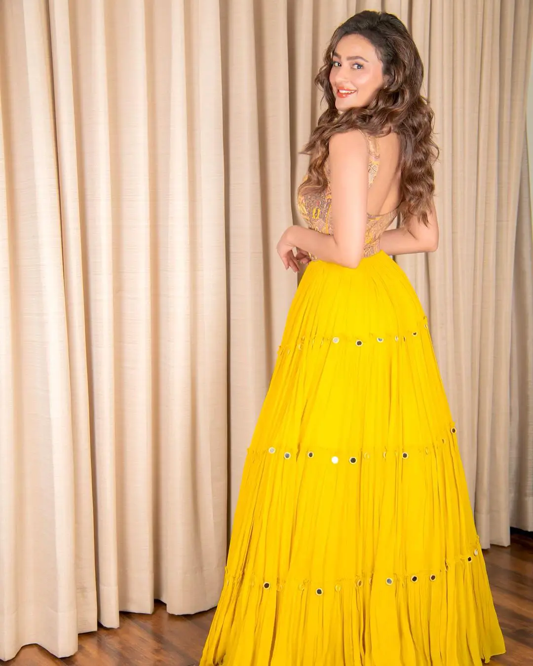 Seerat Kapoor Shines in New Dress