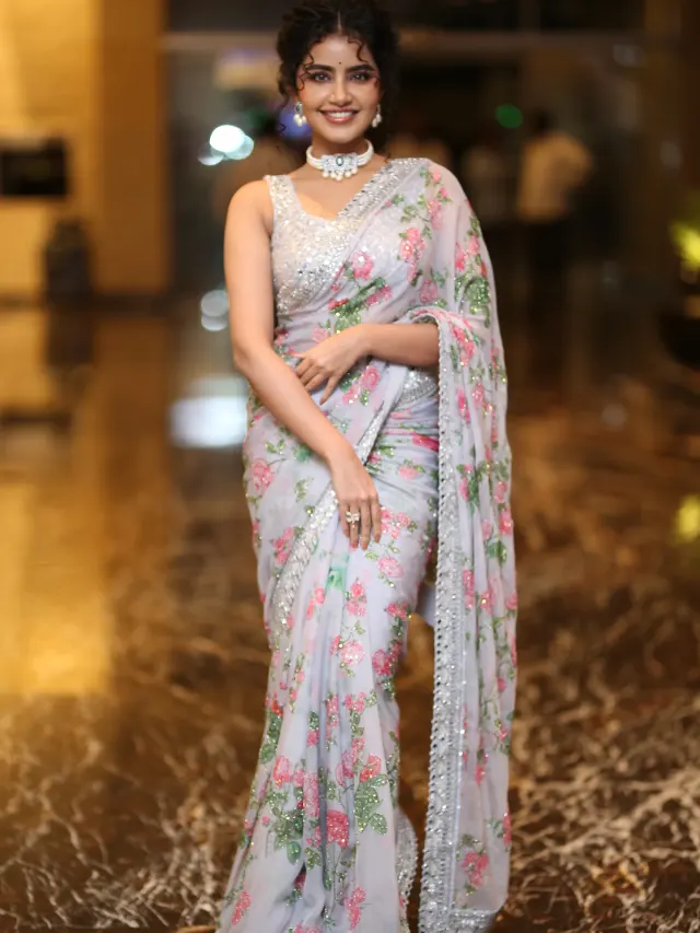 Anupama Parameswaran Shines in Saree at Eagle Pre Release Event