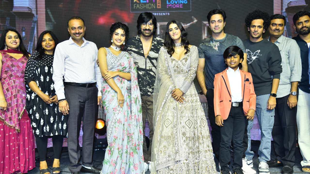 Eagle Movie Pre Release Event : ఈగల్ ప్రీ రిలీజ్ ఈవెంట్ ఫొటోలు..