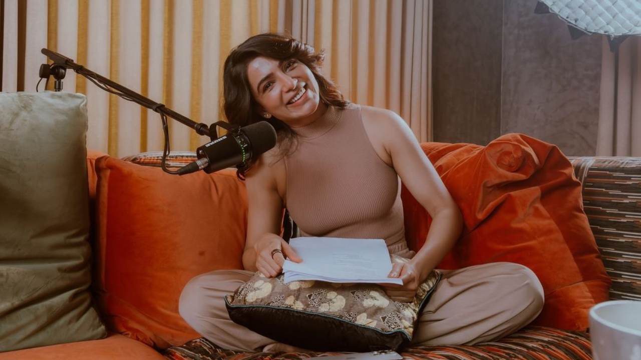 Samantha : చిన్నప్పుడు అలా చేశాను.. మళ్ళీ ఇప్పుడు చేస్తున్నాను.. సమంత ఇంట్రెస్టింగ్ పోస్ట్.. Samantha : చిన్నప్పుడు అలా చేశాను.. మళ్ళీ ఇప్పుడు చేస్తున్నాను.. సమంత ఇంట్రెస్టింగ్ పోస్ట్..