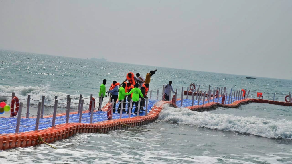 vizag floating sea bridge collapsed