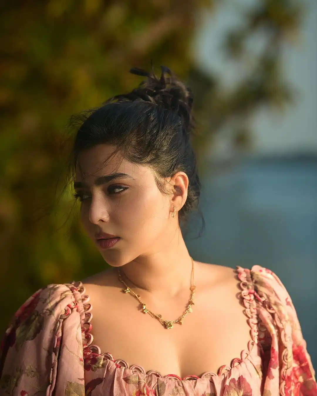 Aishwarya Lekshmi Stunning Looks in Latest Photo Shoot
