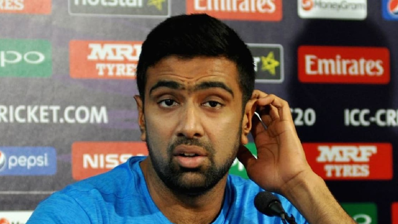 Ravichandran Ashwin : అమ్మ కుప్పకూలిపోయింది.. మాట్లాడే పరిస్థితుల్లో లేదని డాక్టర్ చెప్పాడు : అశ్విన్ Ravichandran Ashwin : అమ్మ కుప్పకూలిపోయింది.. మాట్లాడే పరిస్థితుల్లో లేదని డాక్టర్ చెప్పాడు : అశ్విన్