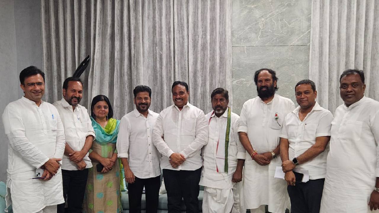 లోక్సభ ఎన్నికల వేళ బీఆర్ఎస్ పార్టీకి మరో షాక్.. రేవంత్ రెడ్డితో దానం నాగేందర్ భేటీ లోక్సభ ఎన్నికల వేళ బీఆర్ఎస్ పార్టీకి మరో షాక్.. రేవంత్ రెడ్డితో దానం నాగేందర్ భేటీ