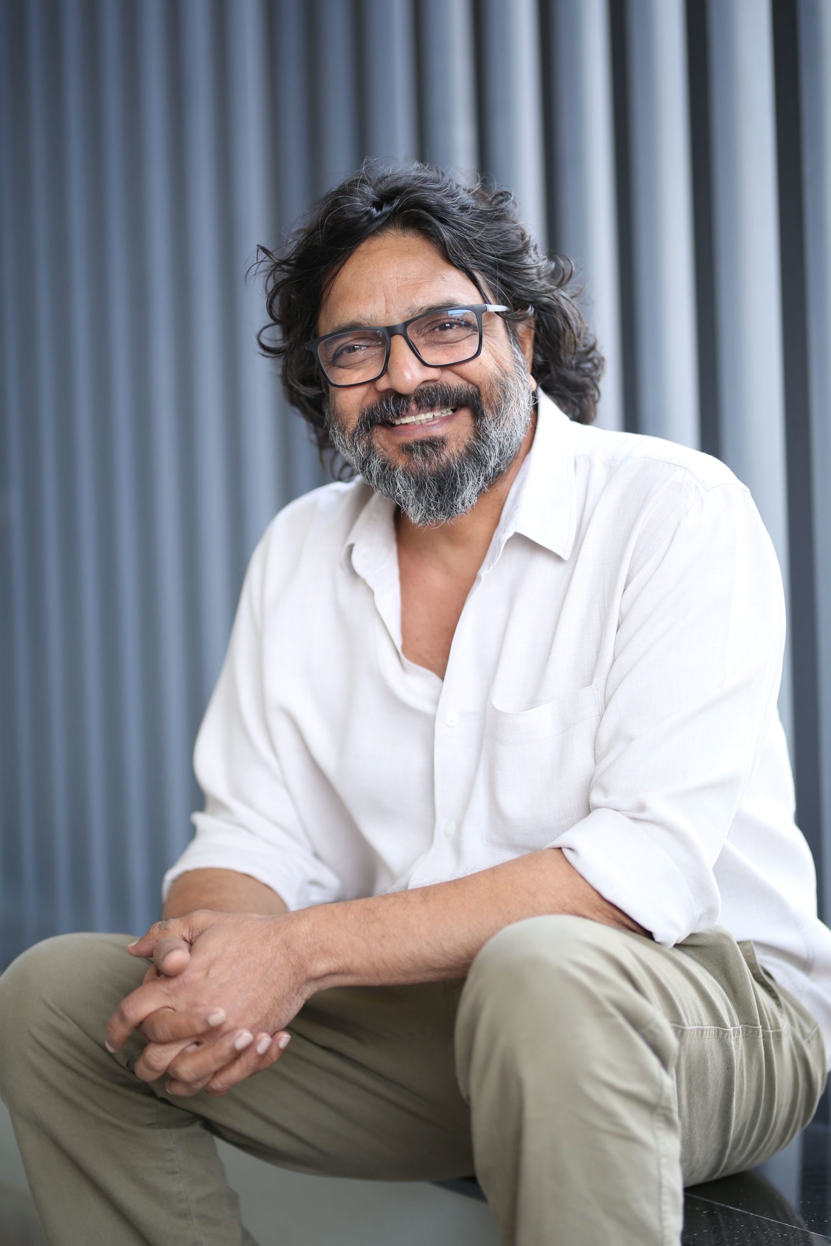 Family star DOP KU Mohanan is a father of malavika mohanan