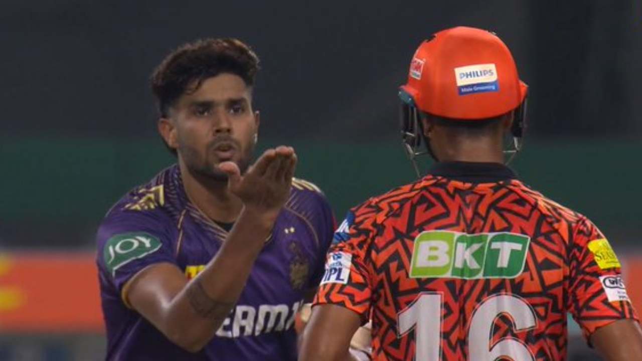 IPL 2024 : కేకేఆర్ జట్టు విజయంలో కీలక భూమిక పోషించిన హర్షిత్ రానాకు బిగ్షాక్! IPL 2024 : కేకేఆర్ జట్టు విజయంలో కీలక భూమిక పోషించిన హర్షిత్ రానాకు బిగ్షాక్!