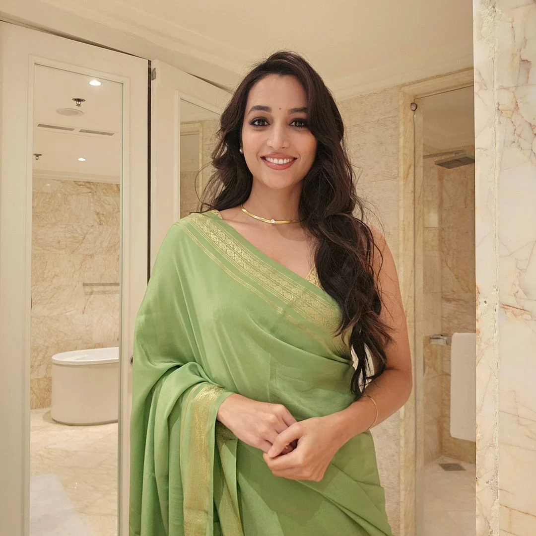Kannada Actress Srinidhi Shetty cute looks photos gone viral