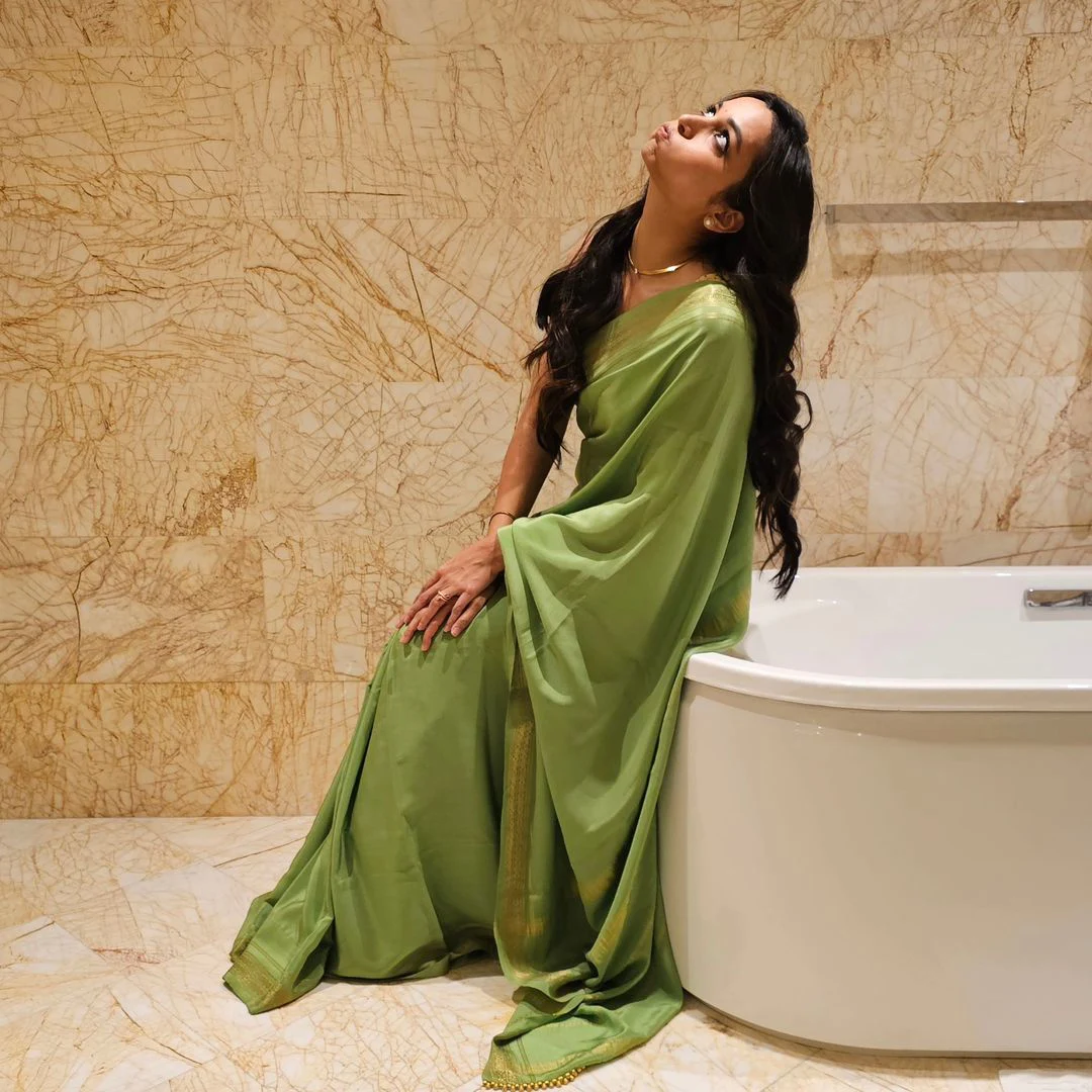 Kannada Actress Srinidhi Shetty cute looks photos gone viral