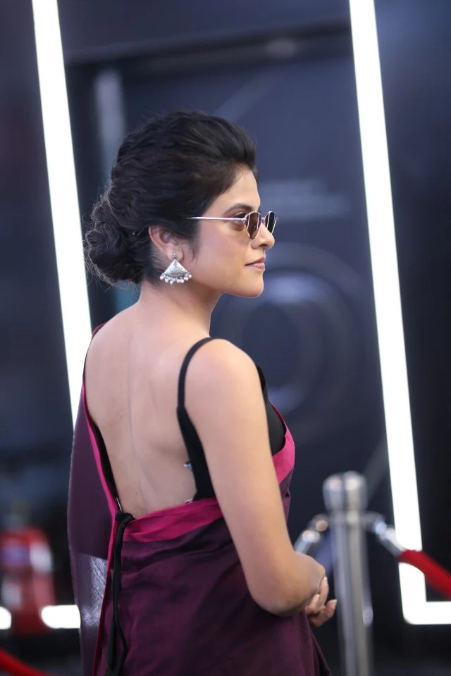 Maya Sundara Krishnan Stylish Looks in Saree