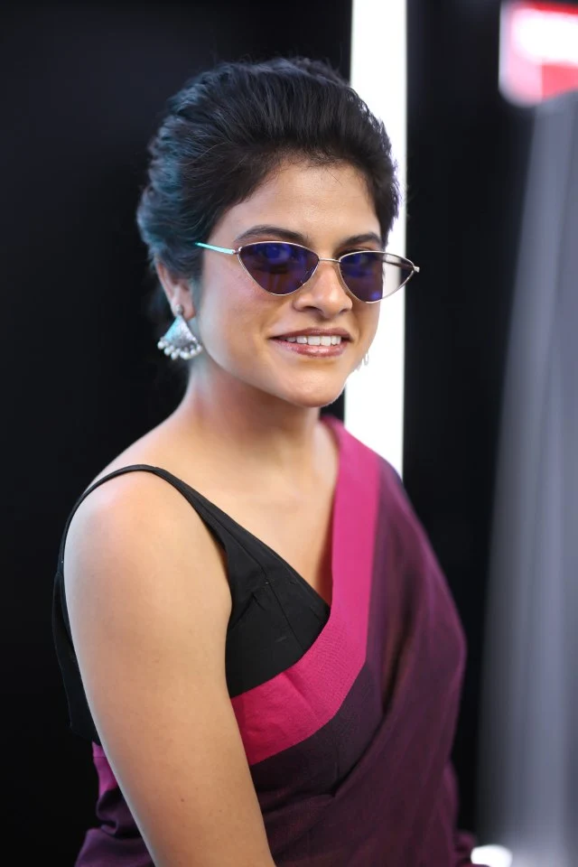 Maya Sundara Krishnan Stylish Looks in Saree