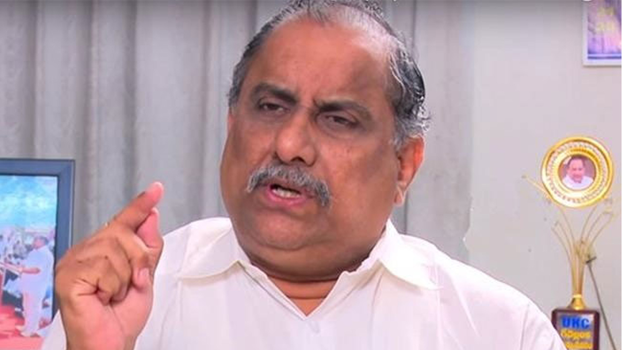 మీరెవరూ రావొద్దు.. నేనొక్కడినే వెళతా.. అభిమానులకు ముద్రగడ లేఖ మీరెవరూ రావొద్దు.. నేనొక్కడినే వెళతా.. అభిమానులకు ముద్రగడ లేఖ