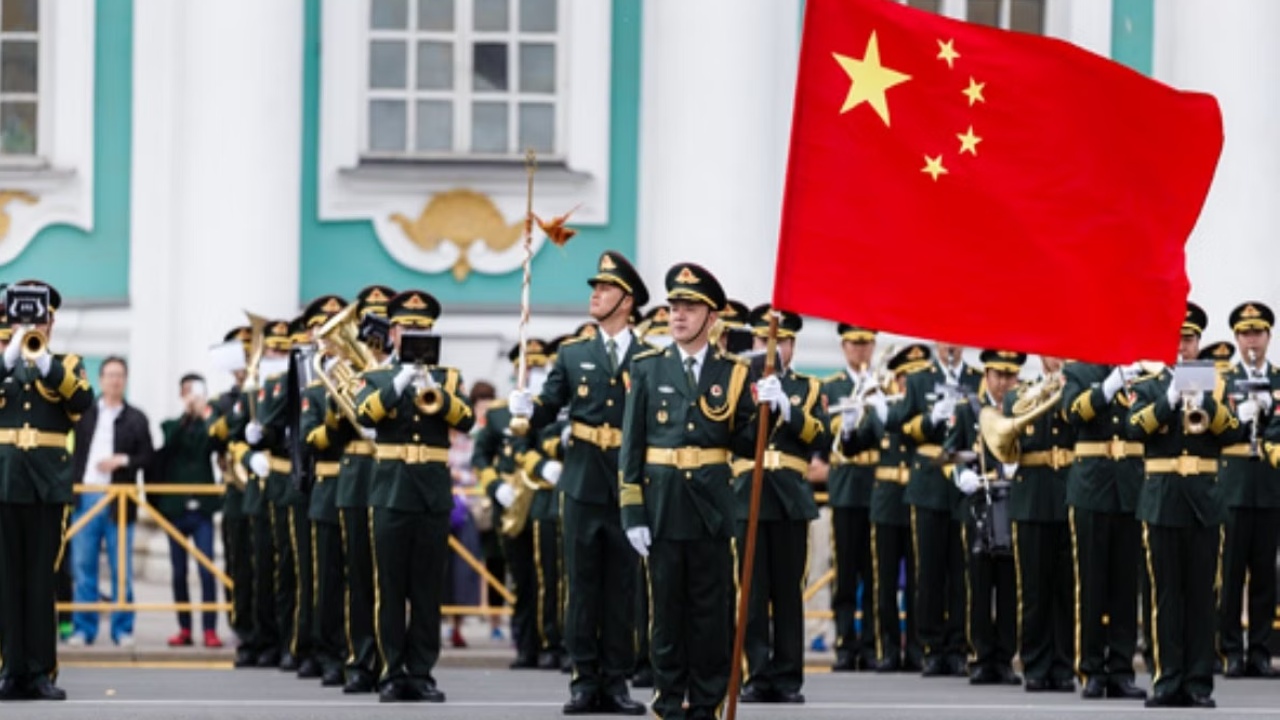 China defence budget : పక్కా వ్యూహాంతో చైనా.. డిఫెన్స్ బడ్జెట్ 7.2 శాతం పెంపు.. భారత బడ్జెట్ ఎంతంటే? China defence budget : పక్కా వ్యూహాంతో చైనా.. డిఫెన్స్ బడ్జెట్ 7.2 శాతం పెంపు.. భారత బడ్జెట్ ఎంతంటే?