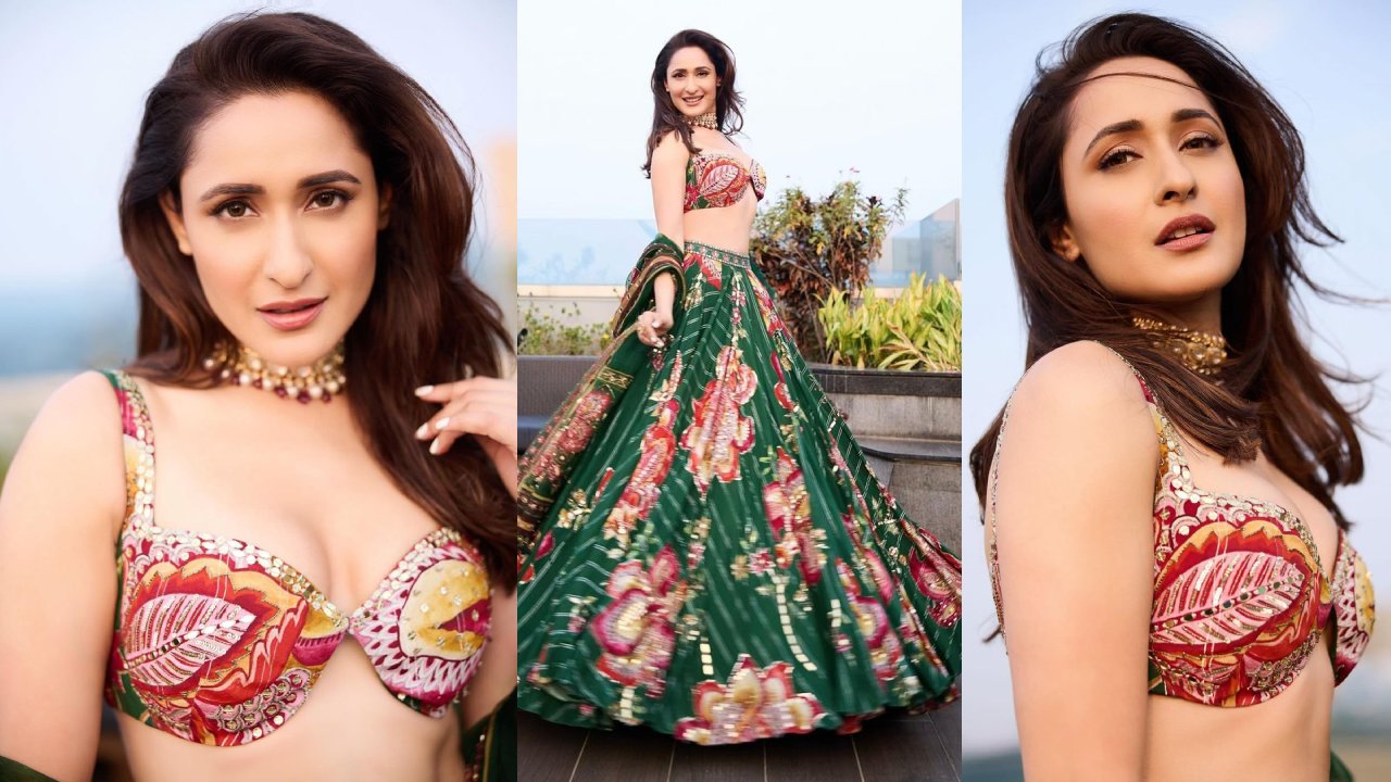 Pragya Jaiswal : ప్రగ్యా జైస్వాల్ హోలీ స్పెషల్ ఫోటోషూట్ అదుర్స్..