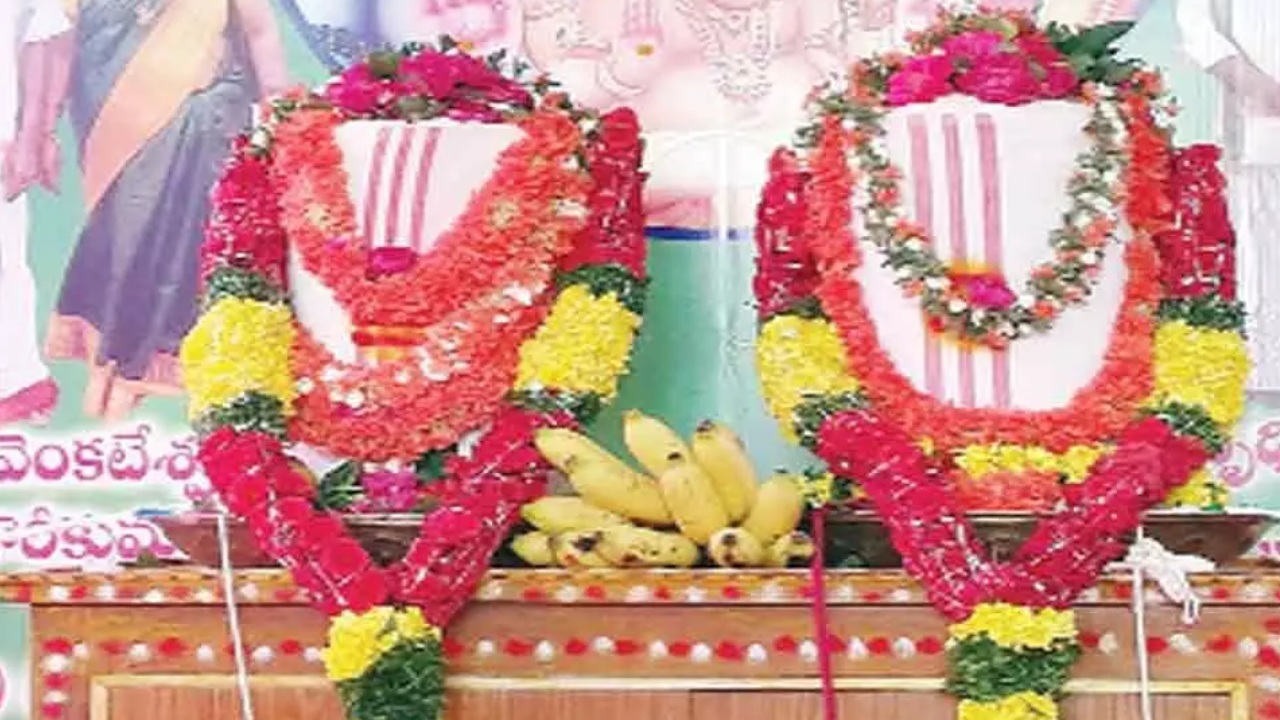 Mallanna Tala Paga : శ్రీశైలం మల్లన్న పాగా విశిష్టత.. మహాశివరాత్రి నాడు దర్శించుకోనున్న లక్షలాది మంది భక్తులు Mallanna Tala Paga : శ్రీశైలం మల్లన్న పాగా విశిష్టత.. మహాశివరాత్రి నాడు దర్శించుకోనున్న లక్షలాది మంది భక్తులు