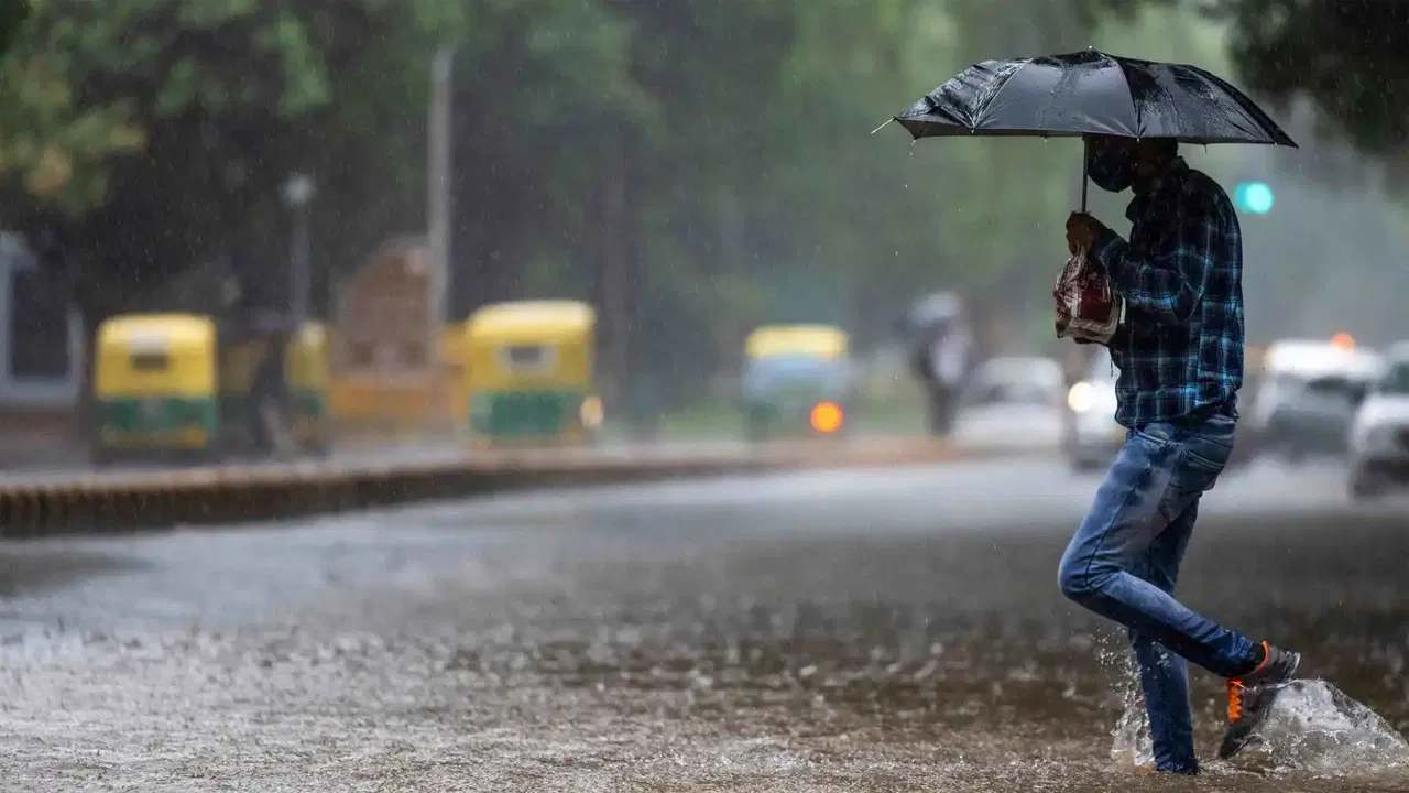 IMD: అధిక వర్షపాతం నమోదయ్యే అవకాశం: ఐఎండీ IMD: అధిక వర్షపాతం నమోదయ్యే అవకాశం: ఐఎండీ